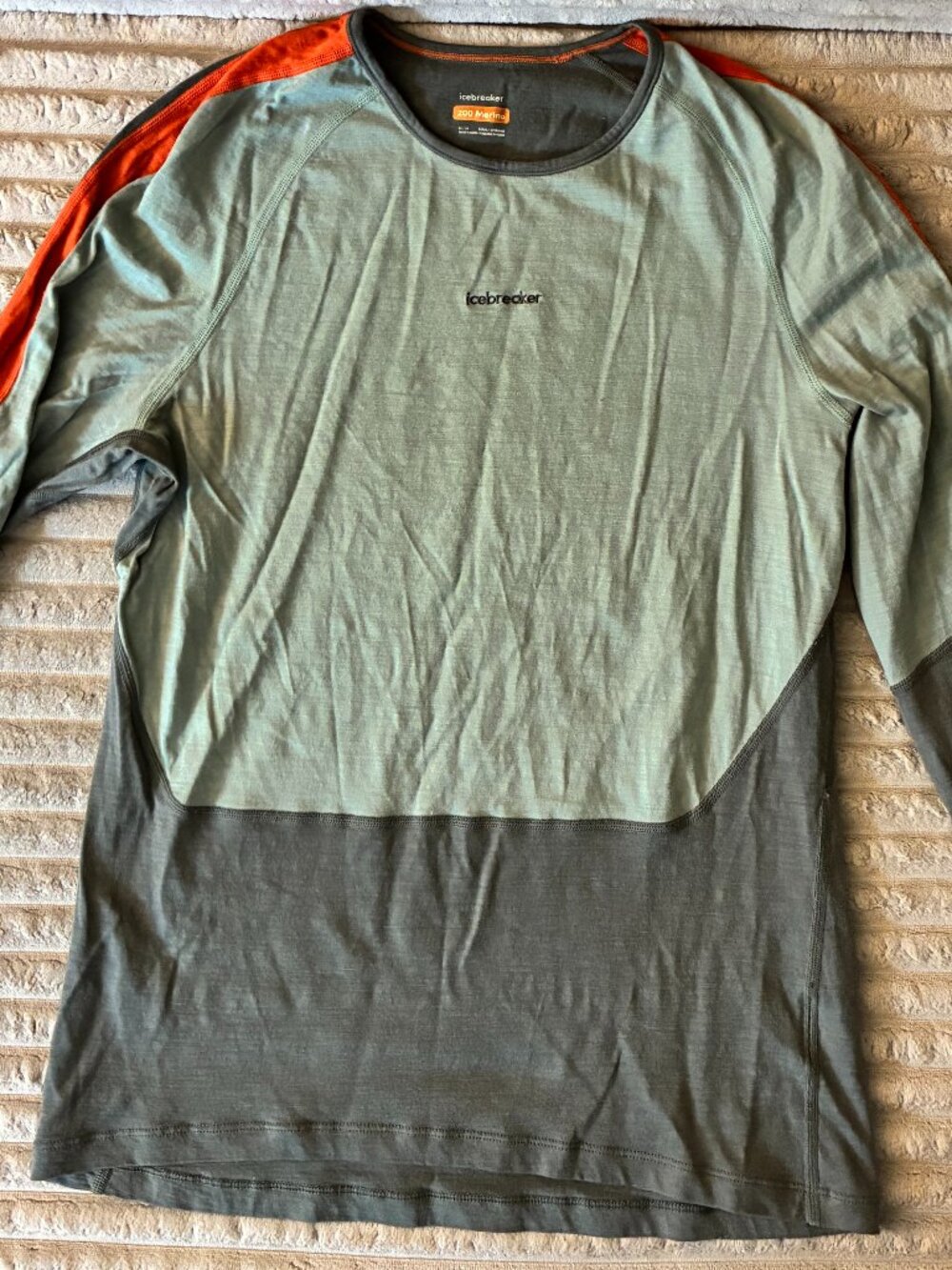 Icebreaker Merino 200 Sonebula Long Sleeve Thermal Top Size M